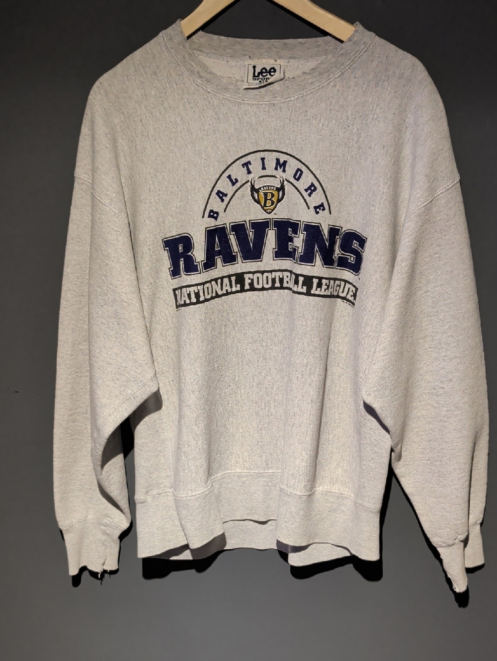 VINTAGE 1996 Lee Gray Baltimore Ravens Pullover Sweatshirt